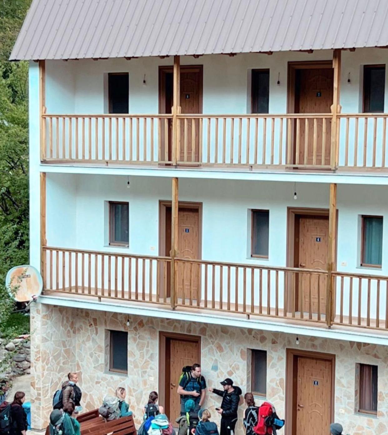 فندق Bujtina Zici ثيث المظهر الخارجي الصورة
